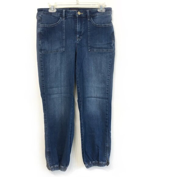 NYDJ Denim - NYDJ women's capri jeans with lift tuck technology, size 6.